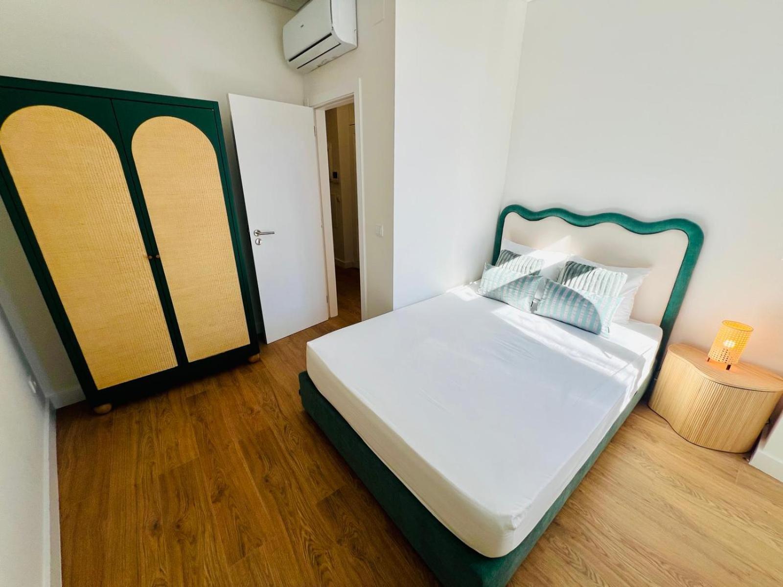 Lisbon Ata Chic Flats Executive Apartment Bagian luar foto
